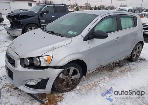 2015 Chevrolet Sonic Rs Auto z USA, uszkodzony, nr VIN 1G1JG6SB0F4135488